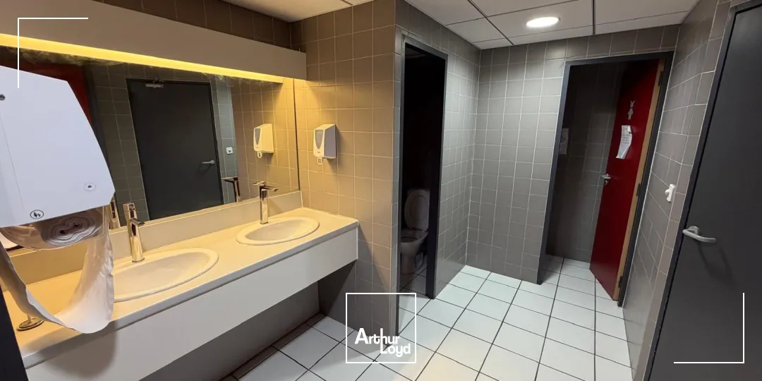 Bureaux - Location - LA PENNE SUR HUVEAUNE - 13821 - 255-648 - 7668594