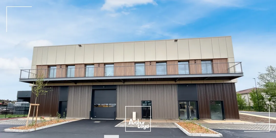 Locaux d'activité & Entrepôts - Vente - RILLIEUX LA PAPE - 69140 - 230-3543 - 7668755