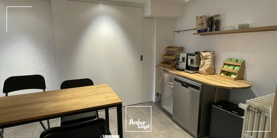 Bureaux - Location - LYON - 69007 - 16-110 - 7668774