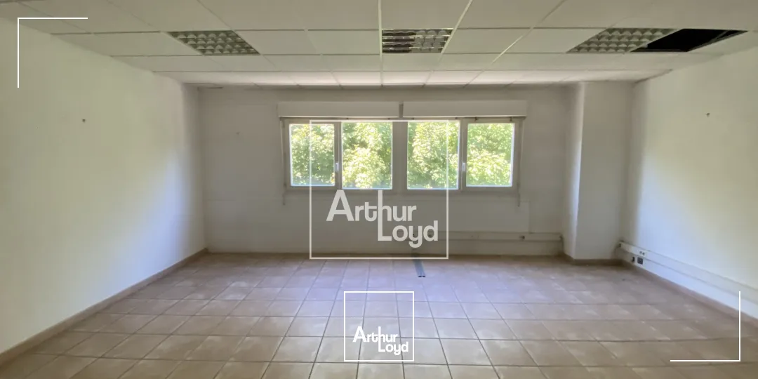 Bureaux - Location - VARCES ALLIERES ET RISSET - 38760 - 100-100 - 7669165