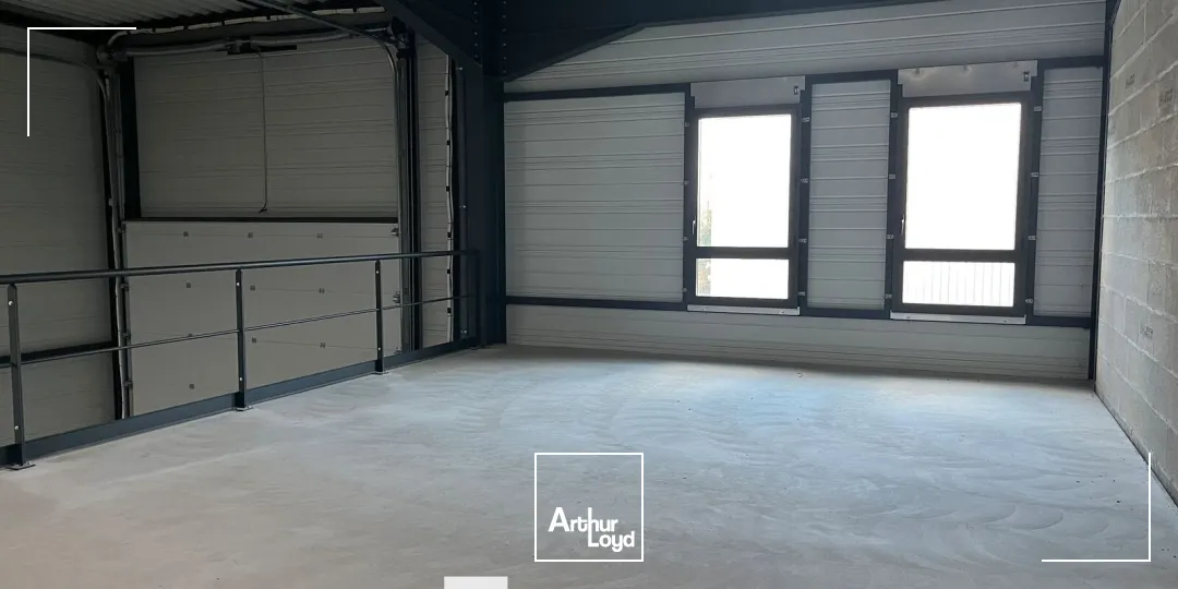 Locaux d'activité & Entrepôts - Location - VENISSIEUX - 69200 - 265-265 - 7669608