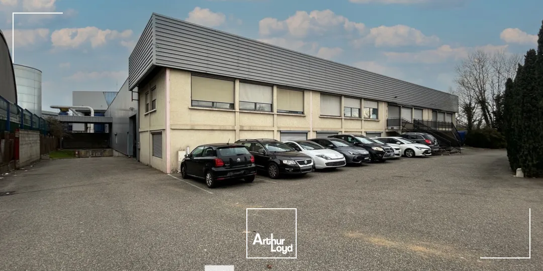 Locaux d'activité & Entrepôts - Vente - SAINT PRIEST - 69800 - 1550-1550 - 7669618