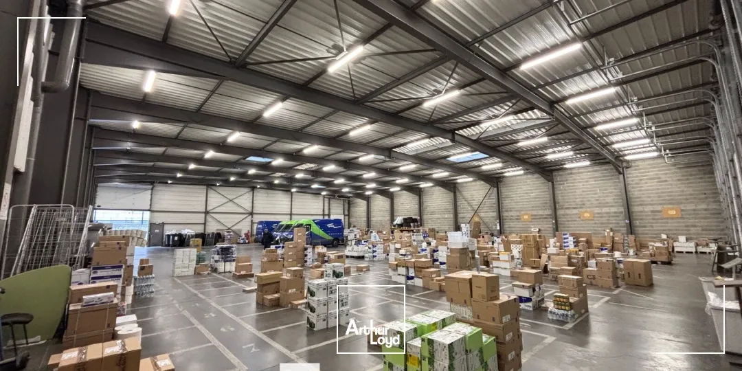 Locaux d'activité & Entrepôts - Vente - SAINT PRIEST - 69800 - 1550-1550 - 7669621