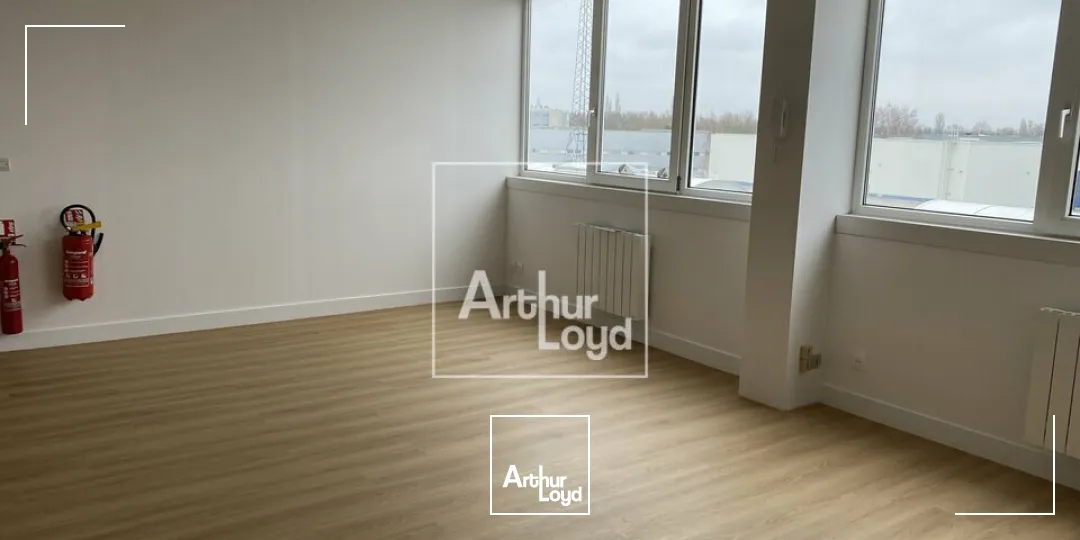 Bureaux - Location - MOISSY CRAMAYEL - 77550 - 51-268 - 7669816