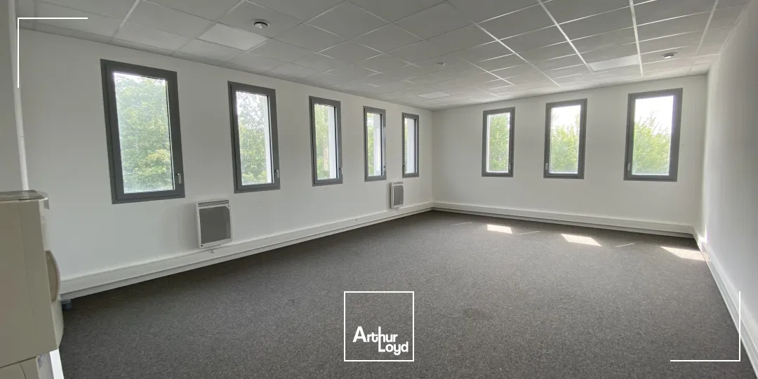 Locaux d'activité & Entrepôts - Location - SAINT NAZAIRE - 44600 - 58.45-58.45 - 7670098