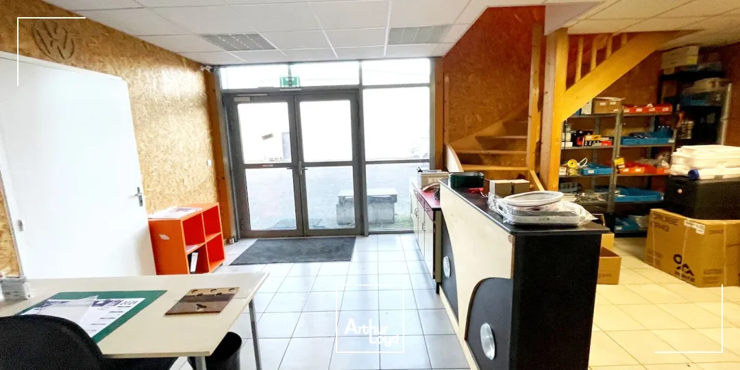 Locaux d'activité & Entrepôts - Vente - HERIC - 44810 - 210-210 - 7670093