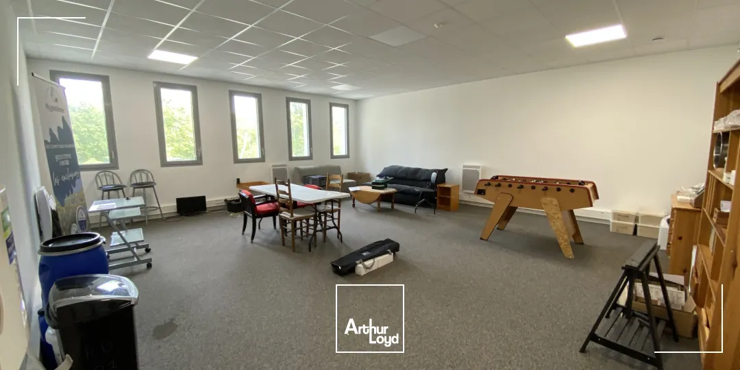 Locaux d'activité & Entrepôts - Location - SAINT NAZAIRE - 44600 - 58.45-58.45 - 7670100