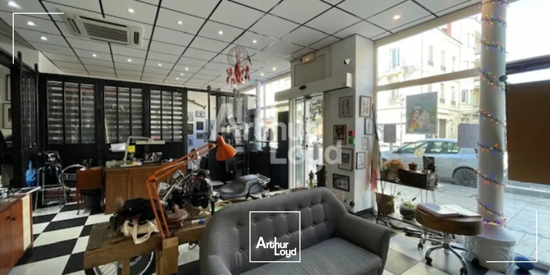 Locaux commerciaux - Location - VICHY - 03200 - 61.22-61.22 - 7670131