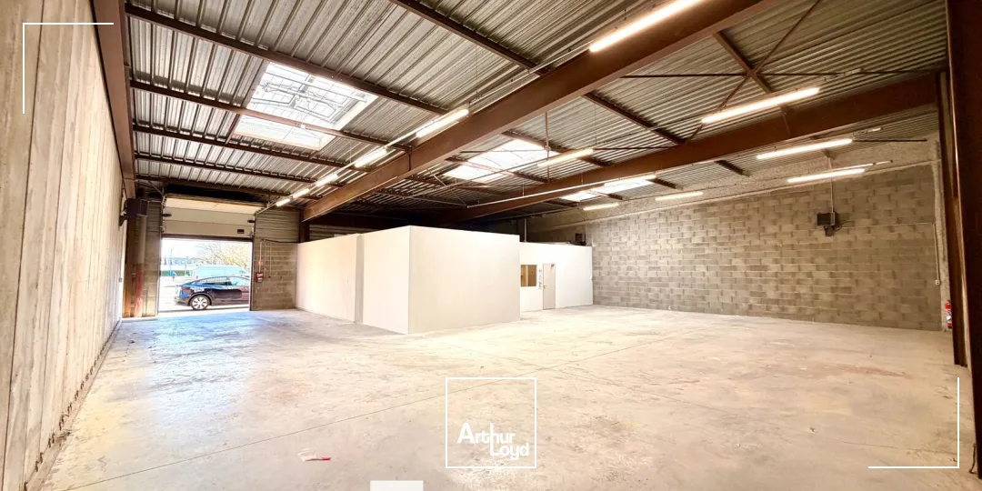 Locaux d'activité & Entrepôts - Location - BRON - 69500 - 374-374 - 7670506