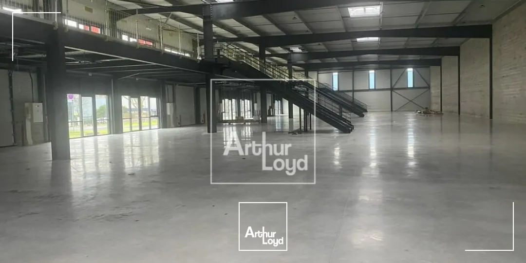 Locaux d'activité & Entrepôts - Location - BONDOUFLE - 91070 - 378-7560 - 7670577