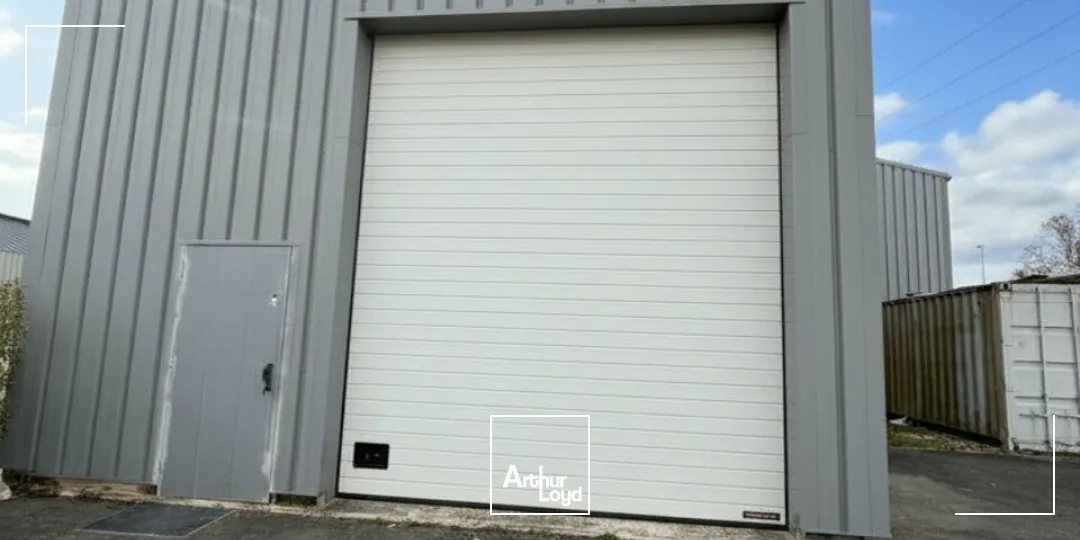 Locaux d'activité & Entrepôts - Location - FUSSY - 18110 - 75-75 - 7670698