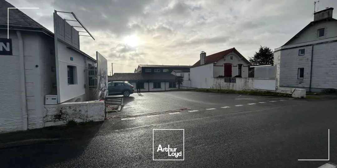 Locaux commerciaux - Location - DIVATTE SUR LOIRE - 44450 - 240-592 - 7670981