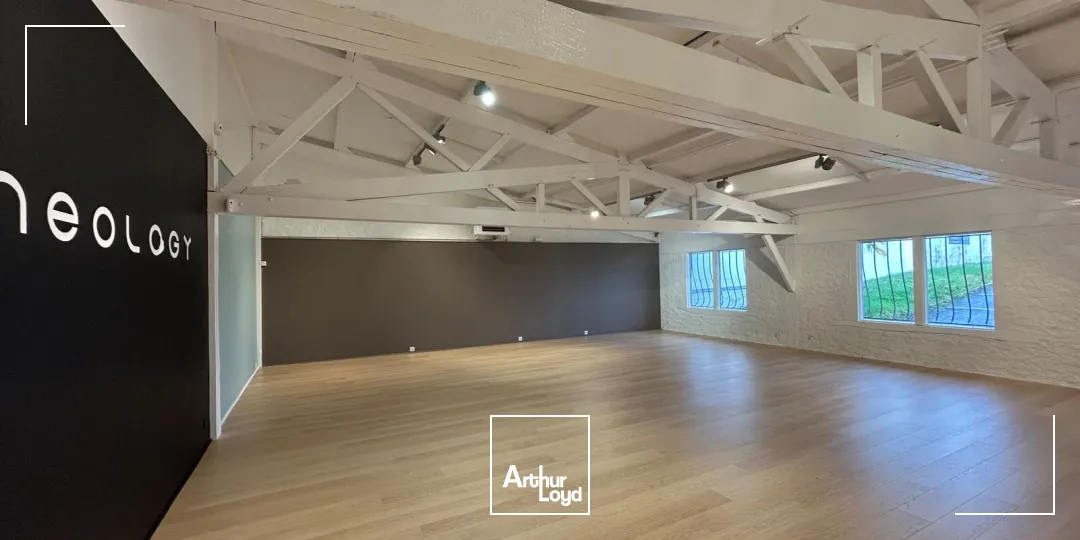 Locaux commerciaux - Location - DIVATTE SUR LOIRE - 44450 - 240-592 - 7670975