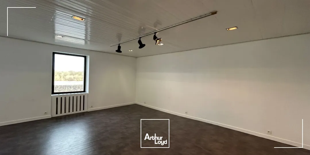 Locaux commerciaux - Location - DIVATTE SUR LOIRE - 44450 - 240-592 - 7670988