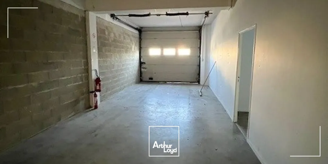 Locaux d'activité & Entrepôts - Location - TRAPPES - 78190 - 527-527 - 7671209