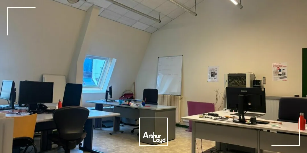 Bureaux - Vente - LA ROCHE-SUR-YON - 85000 - 135-135 - 7671532