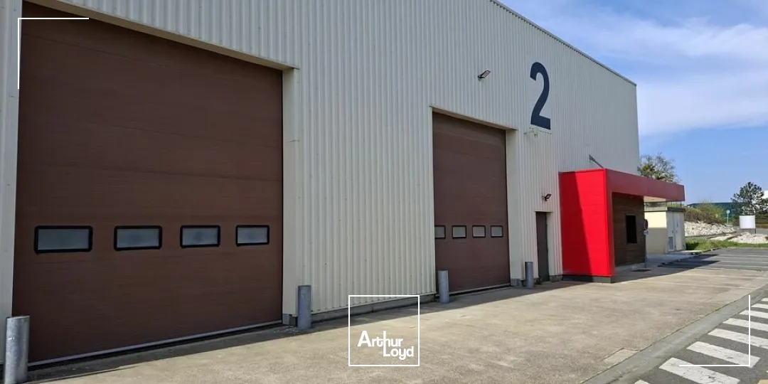 Locaux d'activité & Entrepôts - Location - LA CHAPELLE SAINT AUBIN - 72650 - 625-625 - 7671581