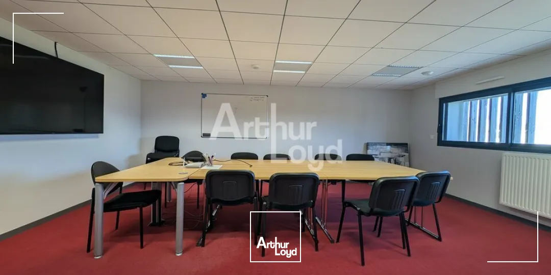 Locaux d'activité & Entrepôts - Location - SAINT-JACQUES-DE-LA-LANDE - 35136 - 1150-1150 - 7671611