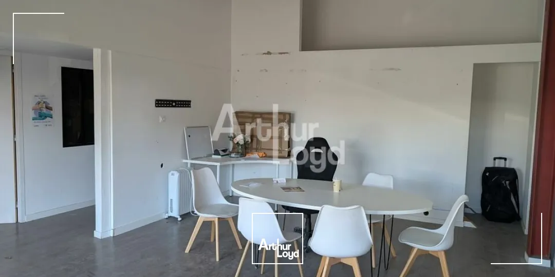 Locaux d'activité & Entrepôts - Location - LA MEZIERE - 35520 - 225-225 - 7671618