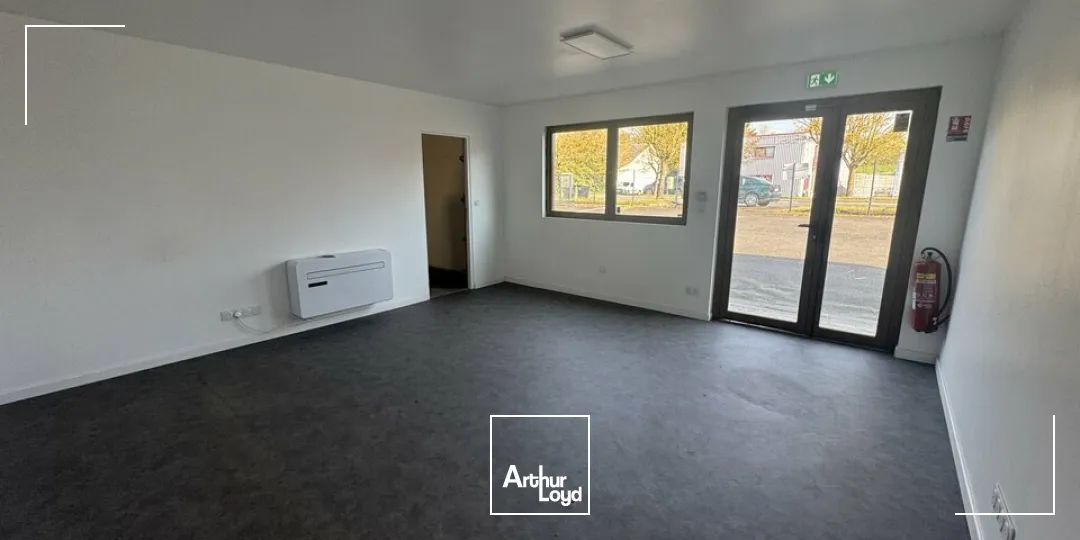 Locaux d'activité & Entrepôts - Location - MONTLOUIS SUR LOIRE - 37270 - 268-268 - 7671641