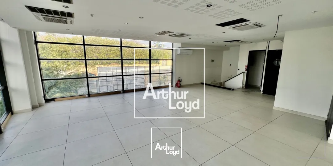 Locaux commerciaux - Location - JUVIGNAC - 34990 - 216-216 - 7671719