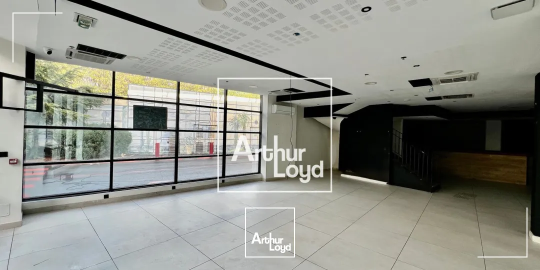 Locaux commerciaux - Location - JUVIGNAC - 34990 - 216-216 - 7671724