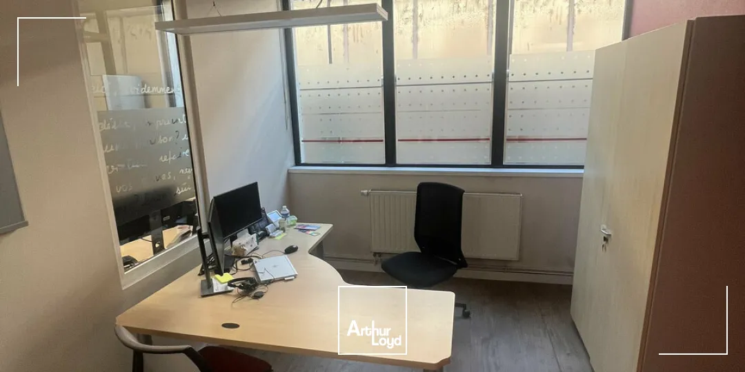 Locaux commerciaux - Location - SCHILTIGHEIM - 67300 - 156.96-156.96 - 7673212