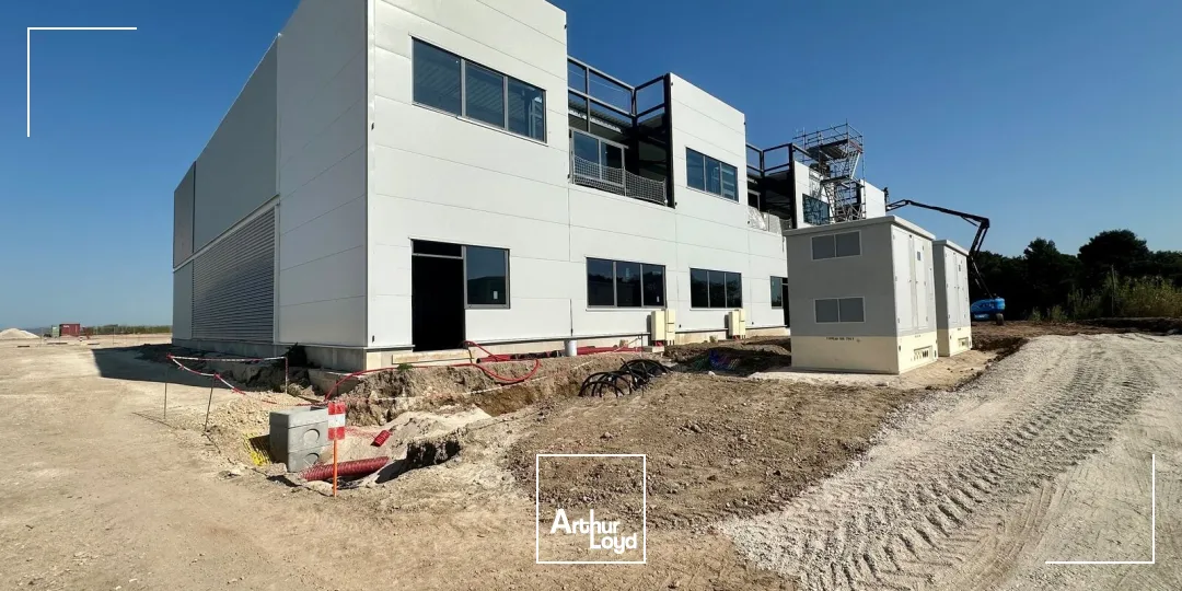 Locaux d'activité & Entrepôts - Vente - MARIGNANE - 13700 - 943-1886 - 7673402