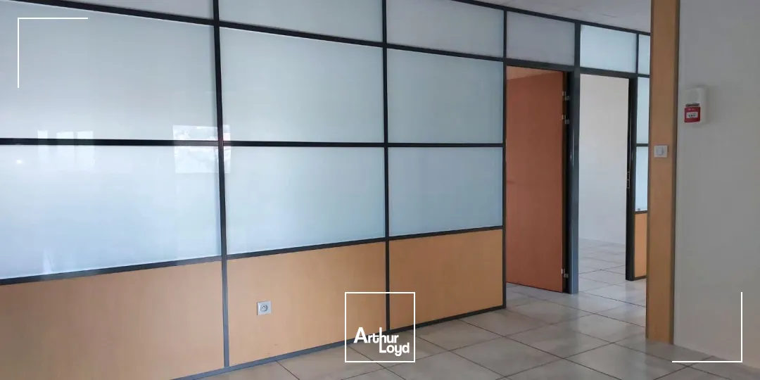 Bureaux - Location - SIX FOURS LES PLAGES - 83140 - 220-220 - 7673952