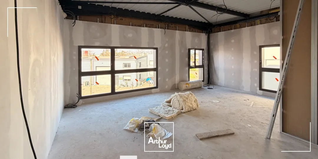 Locaux d'activité & Entrepôts - Location - DECINES CHARPIEU - 69150 - 143-143 - 7674229