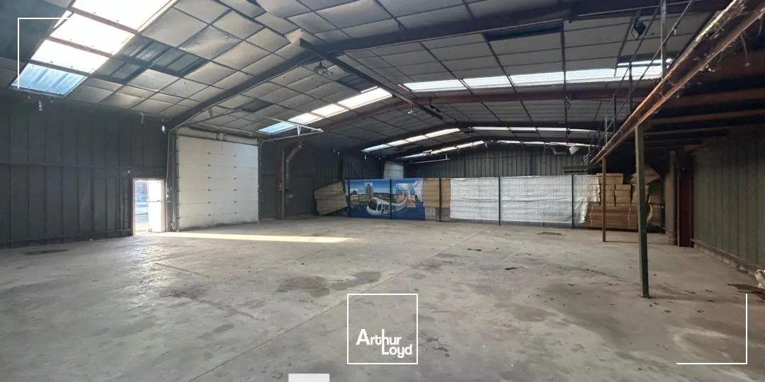 Locaux d'activité & Entrepôts - Location - RILLIEUX LA PAPE - 69140 - 450-450 - 7674256