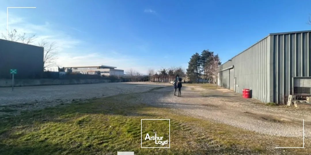 Locaux d'activité & Entrepôts - Location - RILLIEUX LA PAPE - 69140 - 450-450 - 7674258