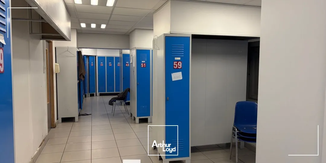 Locaux d'activité & Entrepôts - Vente - SAINT PRIEST - 69800 - 9232-9232 - 7674287