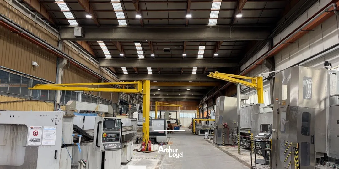 Locaux d'activité & Entrepôts - Vente - SAINT PRIEST - 69800 - 9232-9232 - 7674289