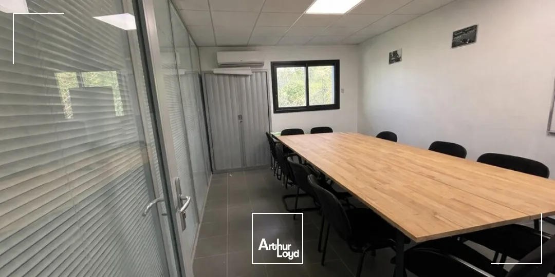 Locaux d'activité & Entrepôts - Location - DONZENAC - 19270 - 180-180 - 7674405