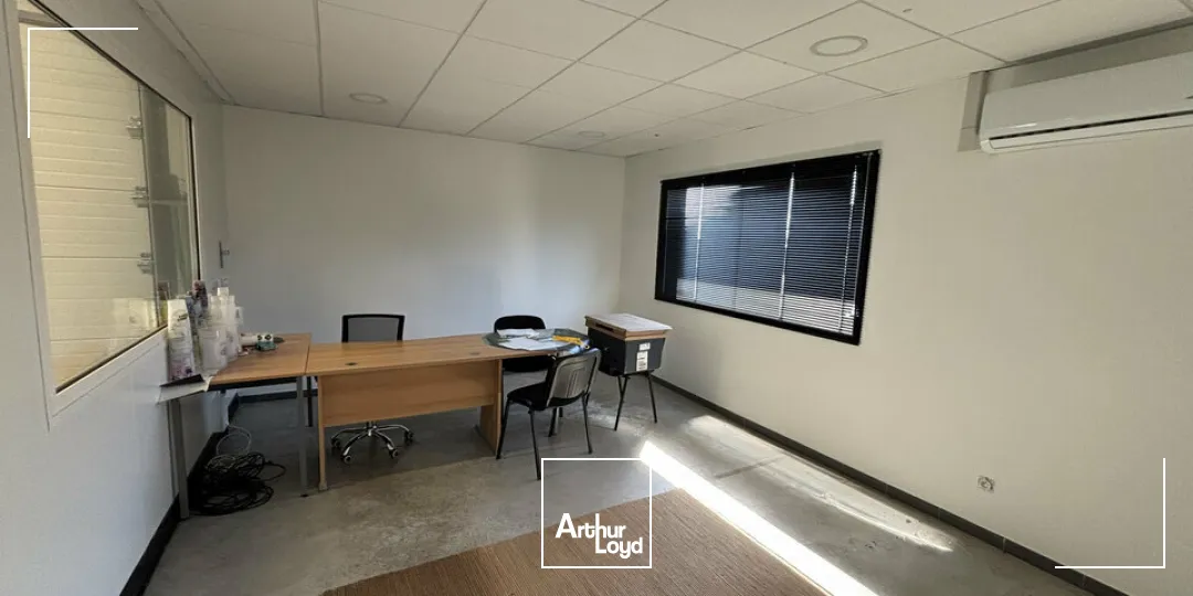 Locaux d'activité & Entrepôts - Location - DONZENAC - 19270 - 180-180 - 7674411