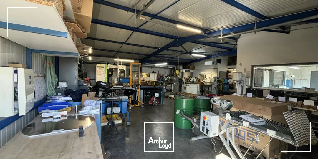 Locaux d'activité & Entrepôts - Location - DONZENAC - 19270 - 180-180 - 7674408