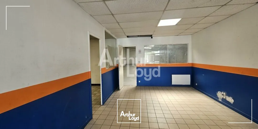 Locaux d'activité & Entrepôts - Location - SAINT-BARTHÉLEMY-D'ANJOU - 49124 - 400-400 - 7674465