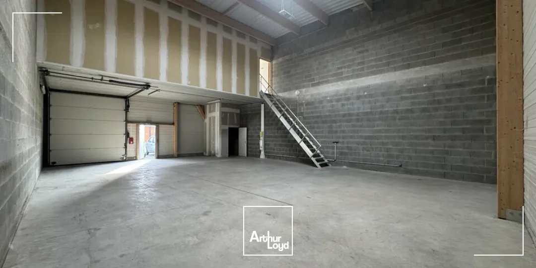 Locaux d'activité & Entrepôts - Location - LA VILLE AUX DAMES - 37700 - 200-200 - 7674489