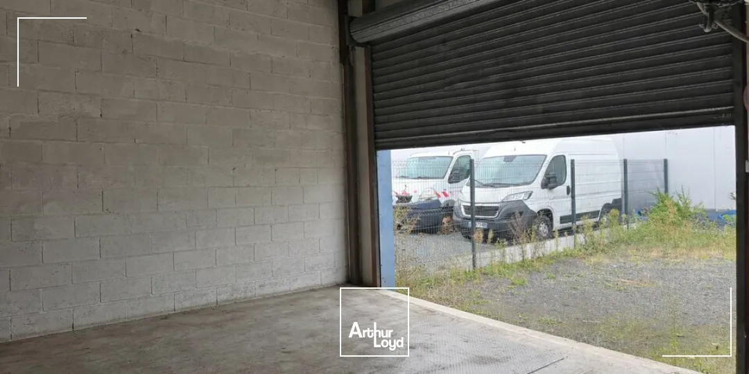 Locaux d'activité & Entrepôts - Vente - PARCAY MESLAY - 37210 - 380-380 - 7674511