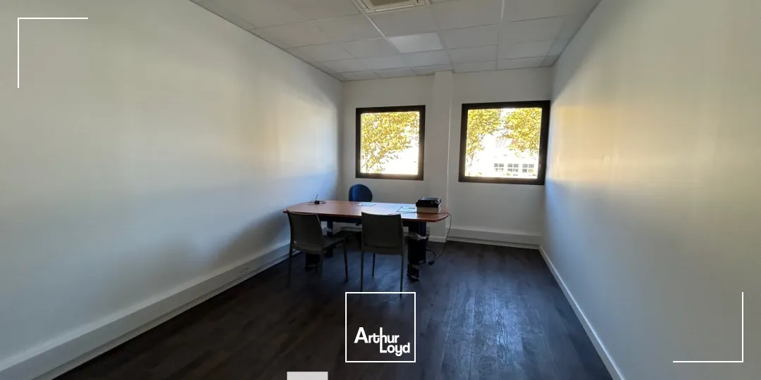 Locaux d'activité & Entrepôts - Location - SAINT PRIEST - 69800 - 340-340 - 7675146