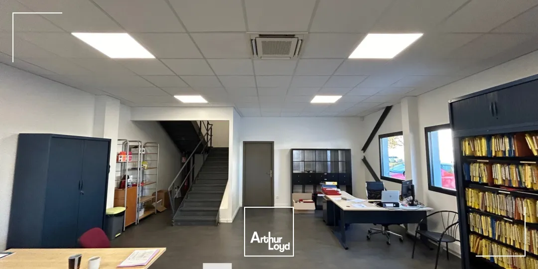 Locaux d'activité & Entrepôts - Location - SAINT PRIEST - 69800 - 340-340 - 7675148