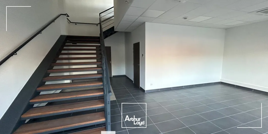 Locaux d'activité & Entrepôts - Location - SAINT PRIEST - 69800 - 340-340 - 7675149