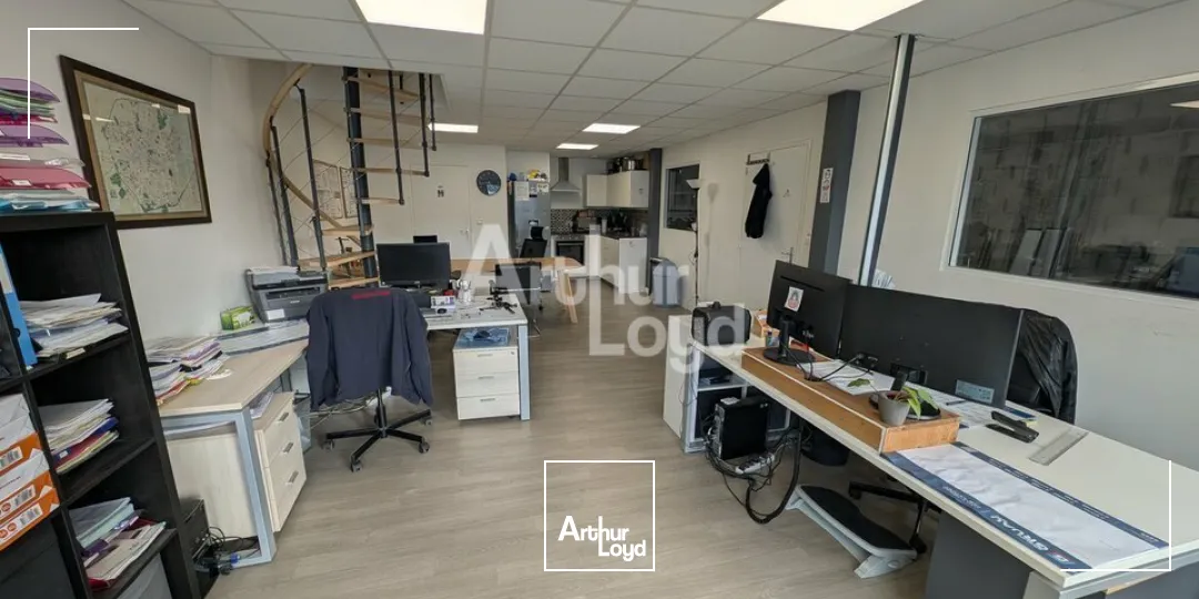 Locaux d'activité & Entrepôts - Vente - PACÉ - 35740 - 245-245 - 7675298