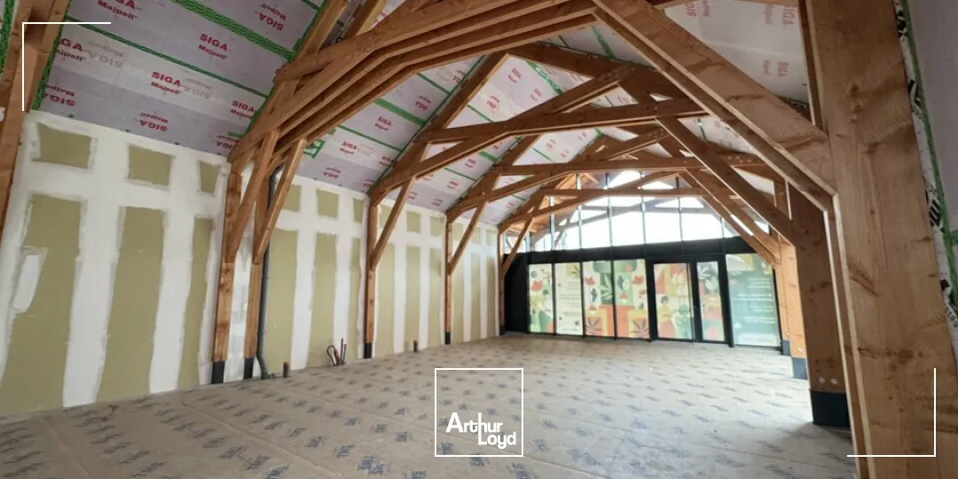 Locaux commerciaux - Location - TOURS - 37200 - 55.7-135 - 7675350