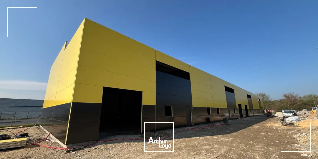 Locaux d'activité & Entrepôts - Location - GRAND COURONNE - 76530 - 381-1540 - 7675519