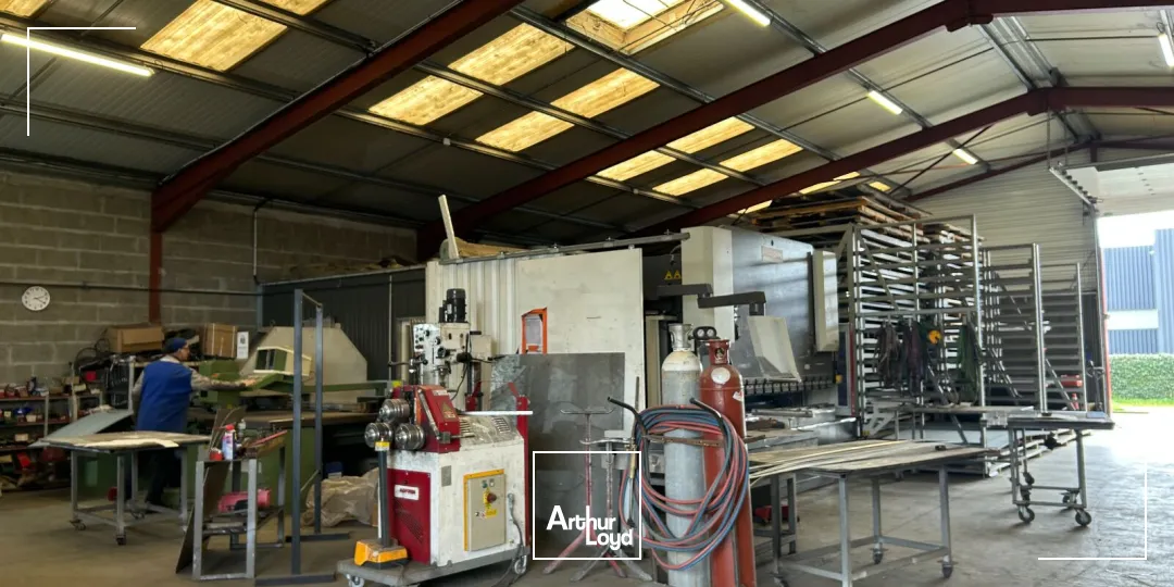 Locaux d'activité & Entrepôts - Vente - SAINT ANDRE DES EAUX - 44117 - 466-466 - 7675576