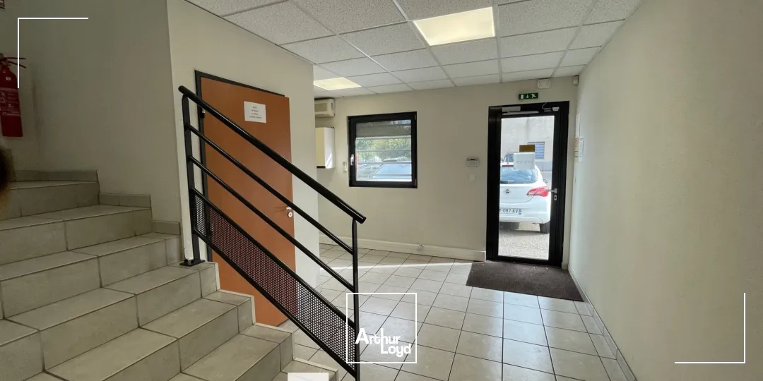 Locaux d'activité & Entrepôts - Location - VENISSIEUX - 69200 - 205-205 - 7675970