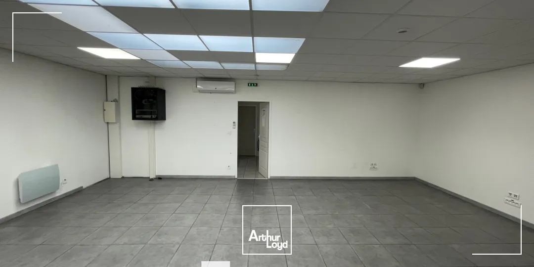 Locaux d'activité & Entrepôts - Location - VENISSIEUX - 69200 - 205-205 - 7675972