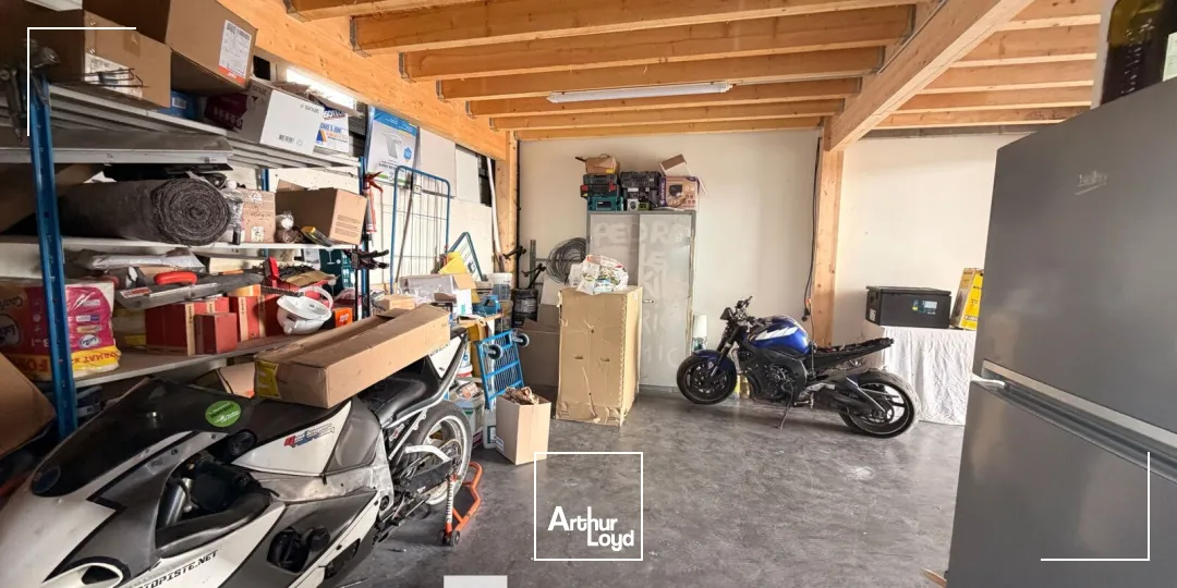 Locaux d'activité & Entrepôts - Location - SAINT PRIEST - 69800 - 135-135 - 7676025